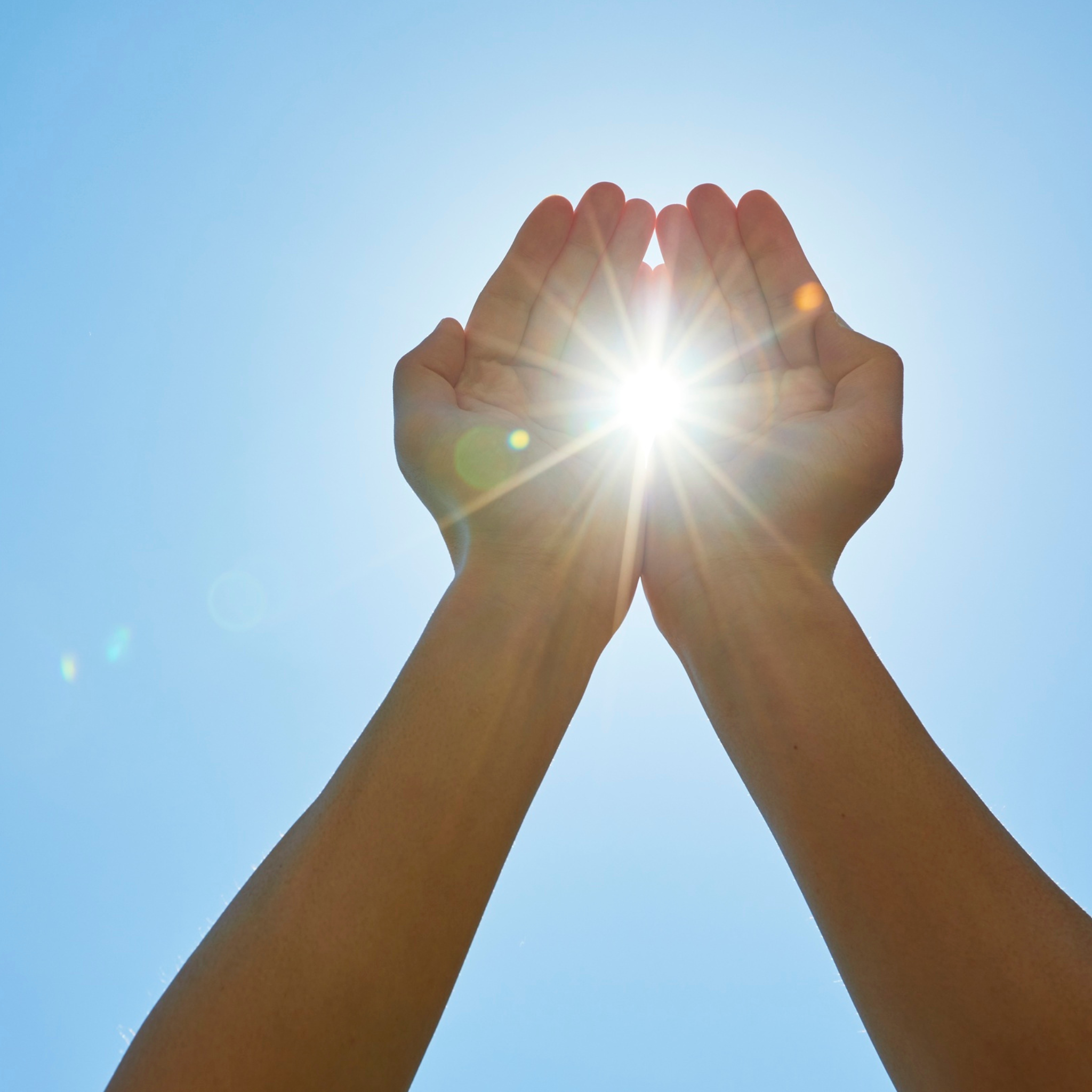 Vitamine D tekort: symptomen, oorzaken en hoeveel je echt nodig hebt